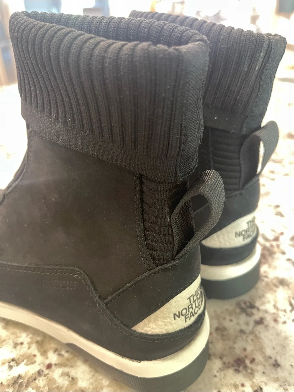 The North Face Women’s Sierra Knit Waterproof Boots Sz 6 NEW